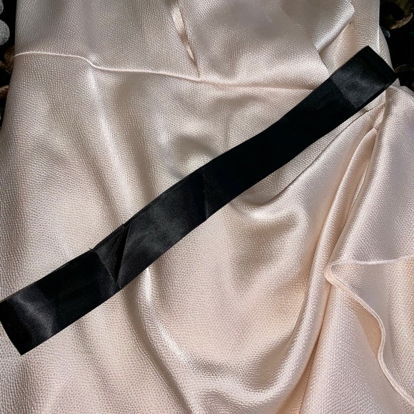 Donna Morgan Ivory Classic drape goddess dress - Picture 4 of 8